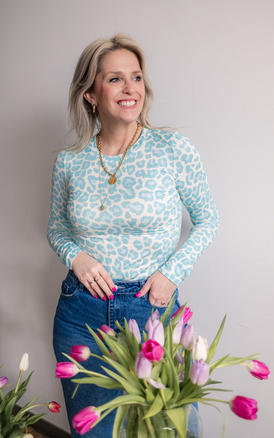 Yara shirt in Leo print