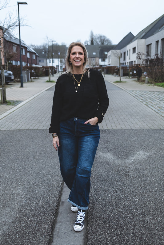 Loes trui zwart