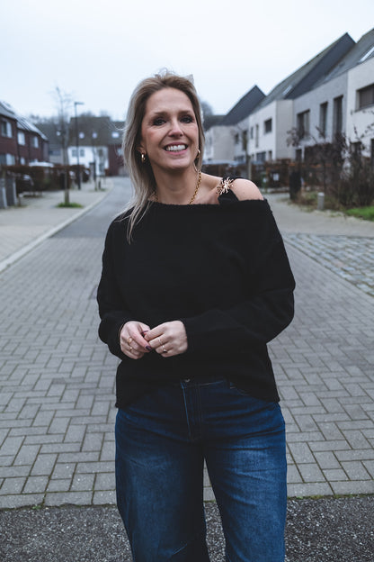 Sanne trui zwart